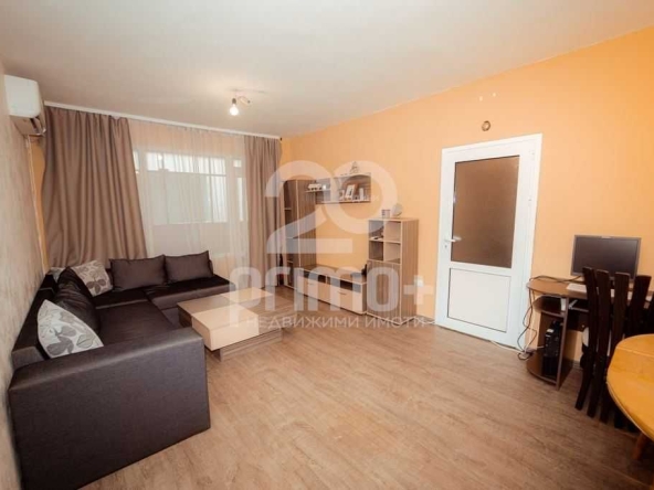 Двустаен апартамент в Велико Търново, Център - 68 кв.м за 728 €/кв.м - Снимка #1