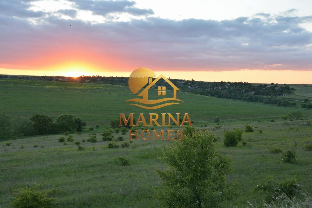 Къща в с. Изгрев, Област Бургас - 70 кв.м за 336 €/кв.м - Снимка #1