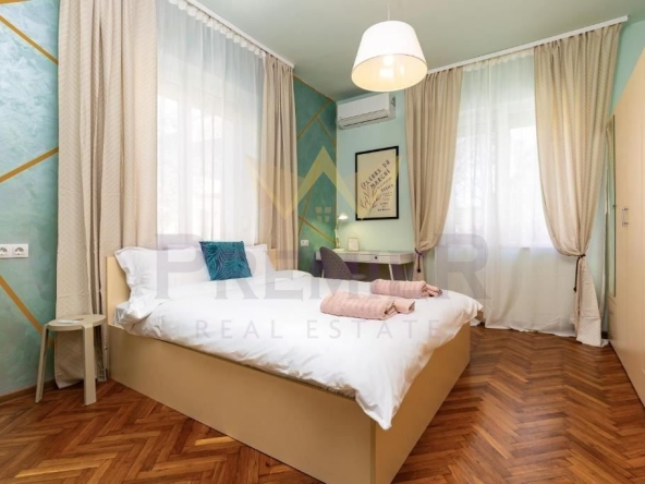 Тристаен апартамент в Пловдив, Център - 86 кв.м за 1541 €/кв.м - Снимка #1
