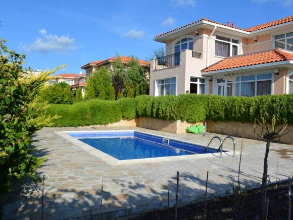 Къща в с. Кошарица, Област Бургас - 150 кв.м за 1334 €/кв.м - Снимка #1