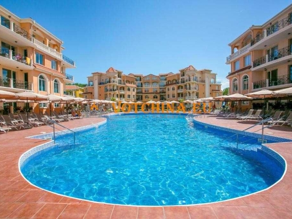 Тристаен апартамент в Созопол - 108 кв.м за 1329 €/кв.м - Снимка #1