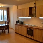 Дава се под наем Двустаен апартамент в София, Гоце Делчев - 75 кв.м за 397.8 € - Снимка #1