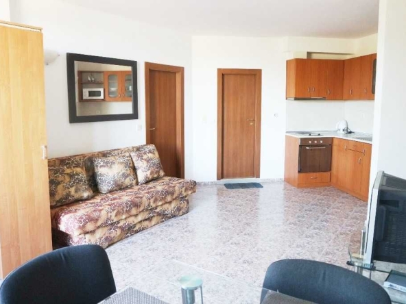 Двустаен апартамент в к.к. Слънчев бряг - 70 кв.м за 950 €/кв.м - Снимка #1