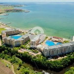 Двустаен апартамент в к.к. Слънчев бряг - 74 кв.м за 1082 €/кв.м - Снимка #1