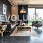 Дава се под наем Къща в Варна, Център - 200 кв.м за 2493.39 € - Снимка #1