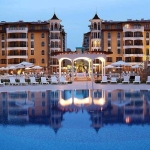 Двустаен апартамент в к.к. Слънчев бряг - 60 кв.м за 731 €/кв.м - Снимка #1