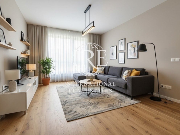 Двустаен апартамент в Варна, Възраждане 1 - 58 кв.м за 2150 €/кв.м - Снимка #1