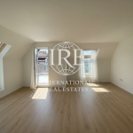 Тристаен апартамент в Варна, Колхозен пазар - 110 кв.м за 1591 €/кв.м - Снимка #1