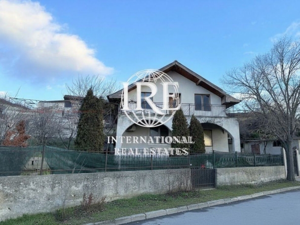 Къща в с. Константиново, Област Варна - 130 кв.м за 585 €/кв.м - Снимка #1