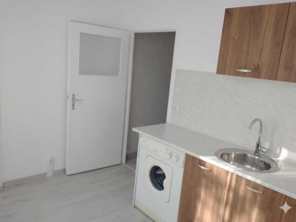 Двустаен апартамент в Пловдив, Кючук Париж - 47 кв.м за 1788 €/кв.м - Снимка #1