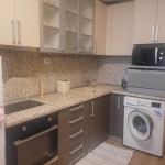 Дава се под наем Тристаен апартамент в София, Център - 75 кв.м за 700 € - Снимка #1