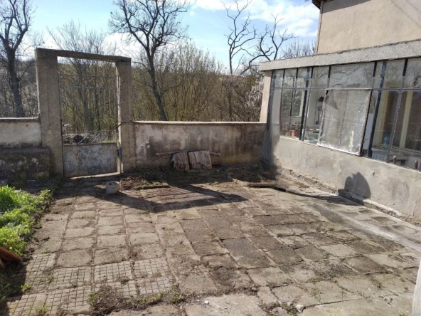 Къща в Ямбол, ОУ П. Р. Славейков - 60 кв.м за 250 €/кв.м - Снимка #1