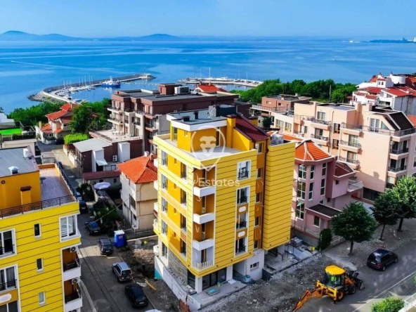 Двустаен апартамент в Бургас, Сарафово - 66 кв.м за 1743 €/кв.м - Снимка #1