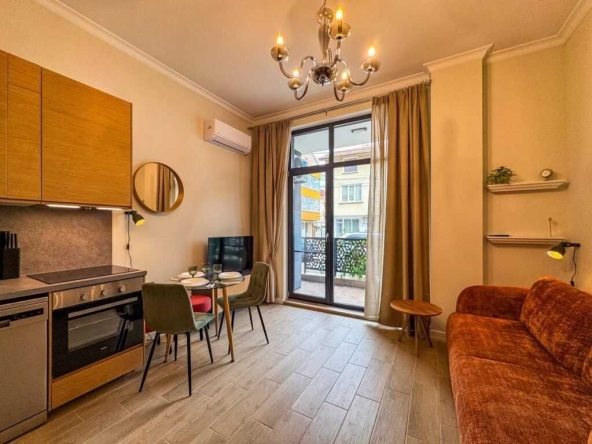 Дава се под наем Едностаен апартамент в Бургас, Сарафово - 79 кв.м за 750 € - Снимка #1