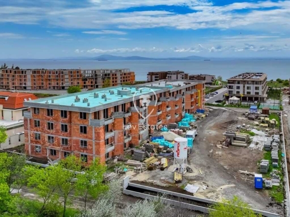 Едностаен апартамент в Бургас, Сарафово - 44 кв.м за 1489 €/кв.м - Снимка #1