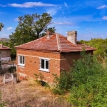 Къща в с. Загорци, Област Бургас - 72 кв.м за 237 €/кв.м - Снимка #1