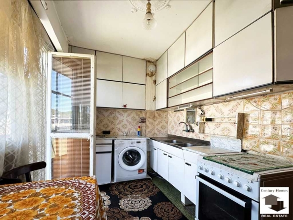 Тристаен апартамент в Велико Търново, Чолаковци - 78 кв.м за 1026 €/кв.м - Снимка #1