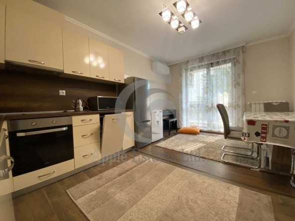 Дава се под наем Тристаен апартамент в София, Лозенец - 105 кв.м за 840 € - Снимка #1