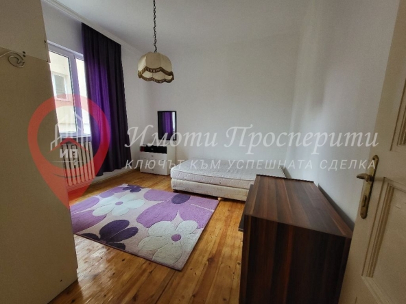 Дава се под наем Двустаен апартамент в София, Център - 50 кв.м за 640 € - Снимка #1