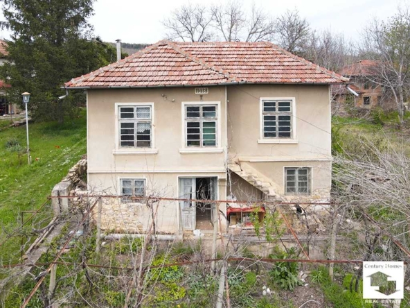 Къща в с. Стефан Стамболово, Област Велико Търново - 100 кв.м за 230 €/кв.м - Снимка #1