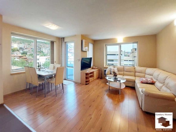 Двустаен апартамент в Велико Търново, Център - 57 кв.м за 2193 €/кв.м - Снимка #1