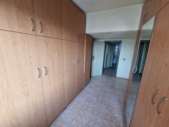 Тристаен апартамент в Благоевград, Широк център - 128 кв.м за 781 €/кв.м - Снимка #1