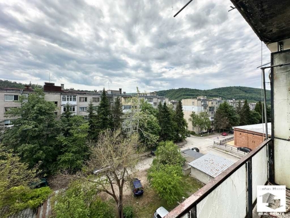 Двустаен апартамент в Велико Търново, Чолаковци - 63 кв.м за 675 €/кв.м - Снимка #1