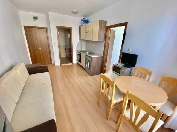 Двустаен апартамент в к.к. Слънчев бряг - 42 кв.м за 1060 €/кв.м - Снимка #1