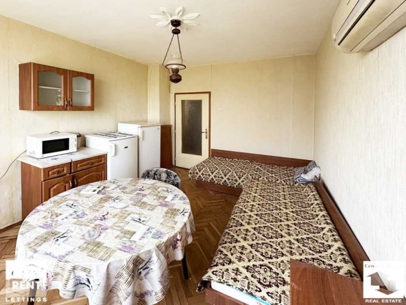 Дава се под наем Тристаен апартамент в Велико Търново, Колю Фичето - 68 кв.м за 200 € - Снимка #1