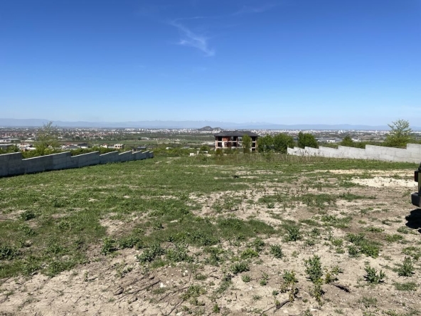 Парцел в Пловдив, Тракия - 2525 кв.м за 131 €/кв.м - Снимка #1