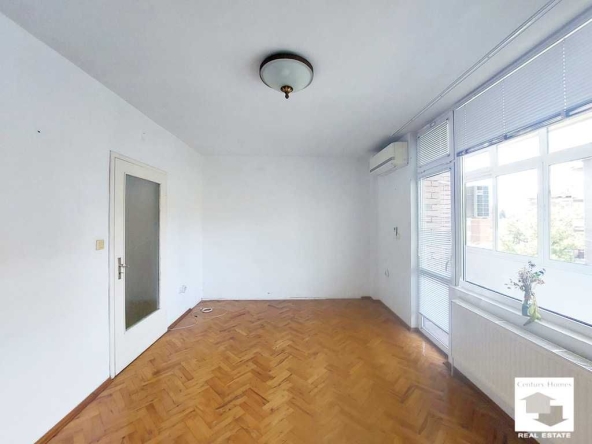 Тристаен апартамент в Велико Търново, Център - 89 кв.м за 1854 €/кв.м - Снимка #1