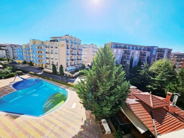 Тристаен апартамент в к.к. Слънчев бряг - 69 кв.м за 1158 €/кв.м - Снимка #1