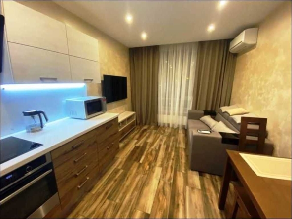 Дава се под наем Двустаен апартамент в София, Дианабад - 76 кв.м за 382.5 € - Снимка #1