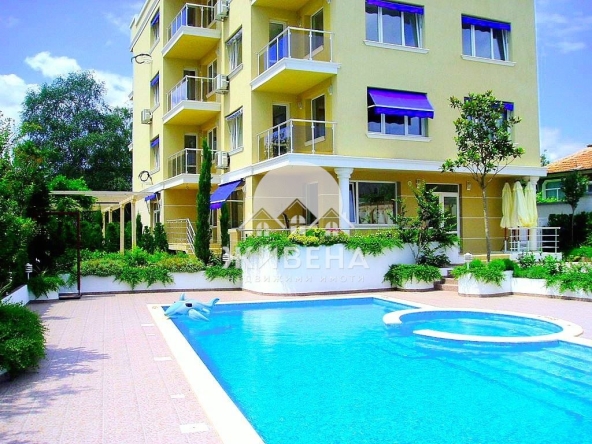 Двустаен апартамент в Бяла - 73 кв.м за 685 €/кв.м - Снимка #1