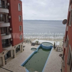 Тристаен апартамент в Несебър - 87 кв.м за 2012 €/кв.м - Снимка #1