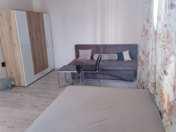 Дава се под наем Едностаен апартамент в Стара Загора, Казански - 38 кв.м за 204 € - Снимка #1