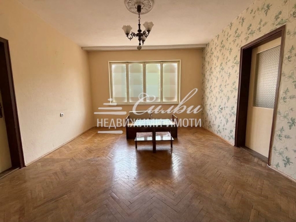 Двустаен апартамент в Шумен, Херсон - 73 кв.м за 1405 €/кв.м - Снимка #1