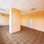 Дава се под наем Магазин в Велико Търново, Колю Фичето - 40 кв.м за 200 € - Снимка #1