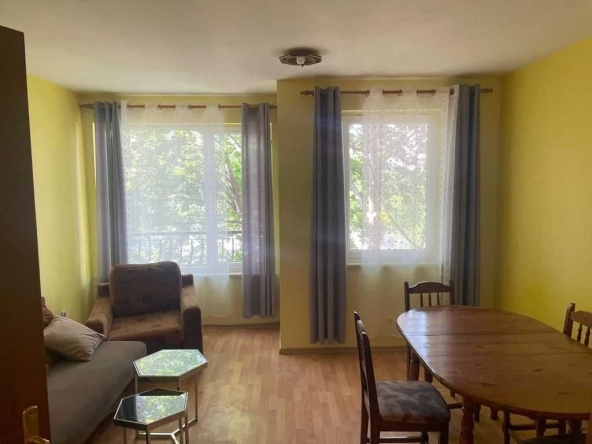 Дава се под наем Двустаен апартамент в Варна, Спортна зала - 60 кв.м за 382.5 € - Снимка #1