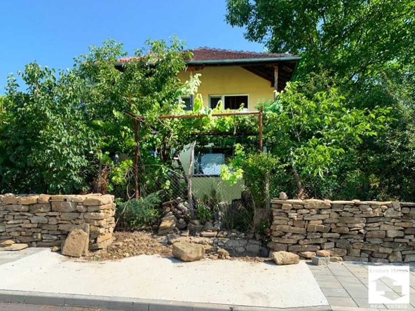 Къща в с. Катранджии, Област Габрово - 130 кв.м за 693 €/кв.м - Снимка #1