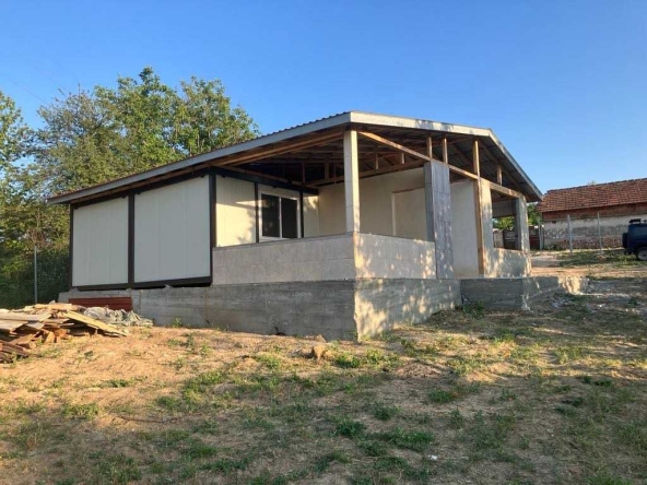 Къща в Силистра, Меджиди Табия - 100 кв.м за 630 €/кв.м - Снимка #1