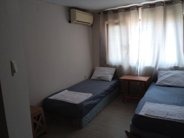 Дава се под наем Едностаен апартамент в к.к. Слънчев бряг - 15 кв.м за 1275 € - Снимка #1