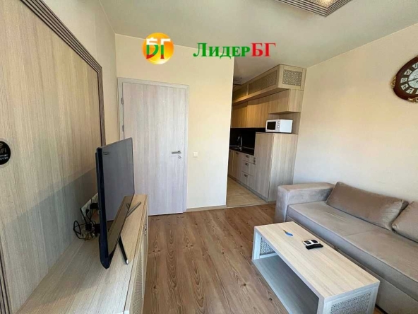 Двустаен апартамент в к.к. Златни пясъци - 55 кв.м за 2000 €/кв.м - Снимка #1