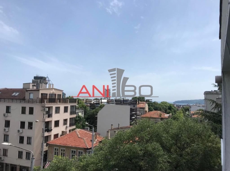 Тристаен апартамент в Варна, Общината - 80 кв.м за 2832 €/кв.м - Снимка #1