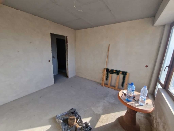 Тристаен апартамент в Благоевград, Еленово 2 - 160 кв.м за 513 €/кв.м - Снимка #1