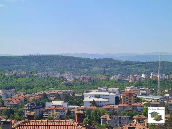 Четиристаен апартамент в Велико Търново, Акация - 140 кв.м за 993 €/кв.м - Снимка #1