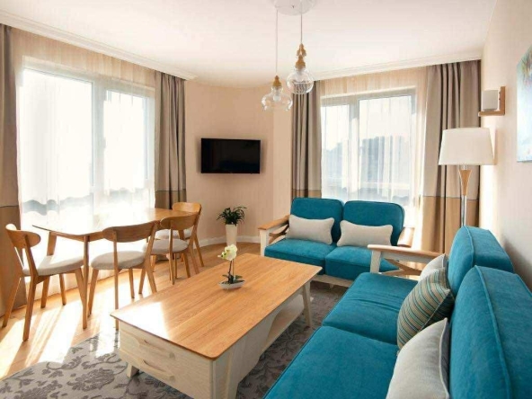 Дава се под наем Четиристаен апартамент в Варна, Център - 100 кв.м за 1500 € - Снимка #1