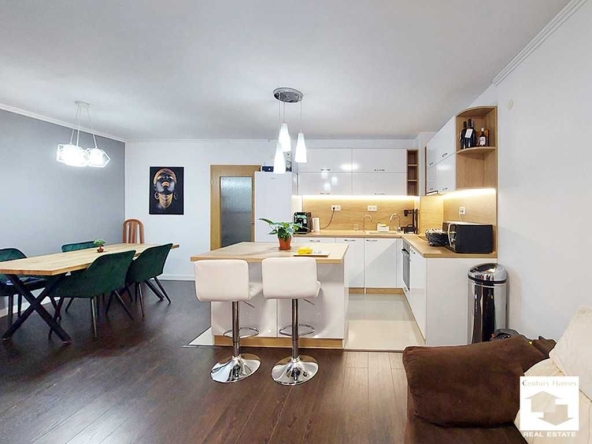 Тристаен апартамент в Велико Търново, Бузлуджа - 92 кв.м за 1903 €/кв.м - Снимка #1