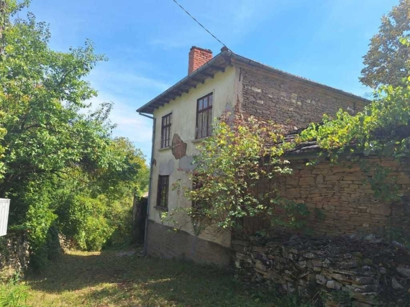 Къща в с. Колишовци, Област Габрово - 196 кв.м за 157 €/кв.м - Снимка #1