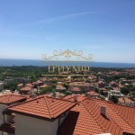 Четиристаен апартамент в Варна, Виница - 120 кв.м за 2012 €/кв.м - Снимка #1